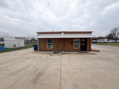 2103 S Kaufman Street Ennis TX 75119