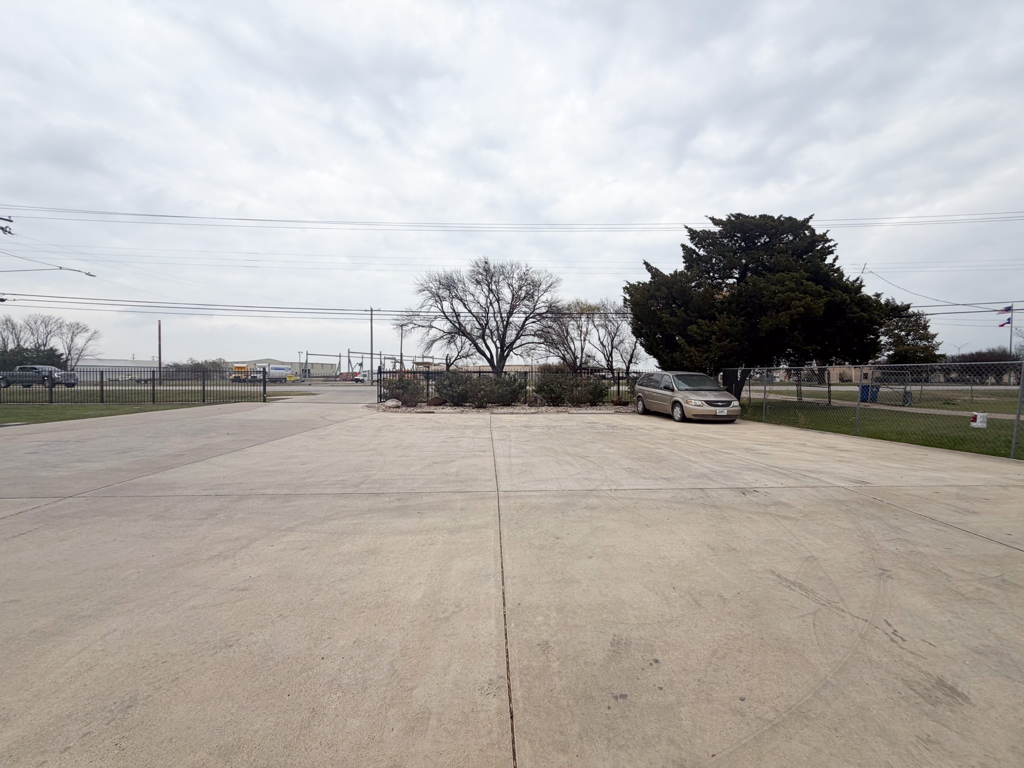 2103 S Kaufman Street Ennis TX 75119