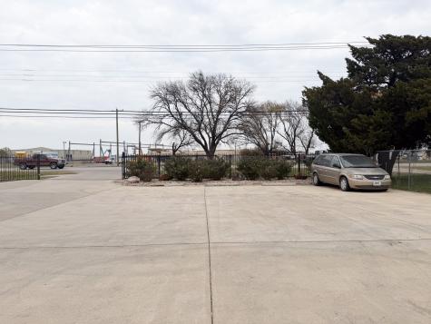 2103 S Kaufman Street Ennis TX 75119