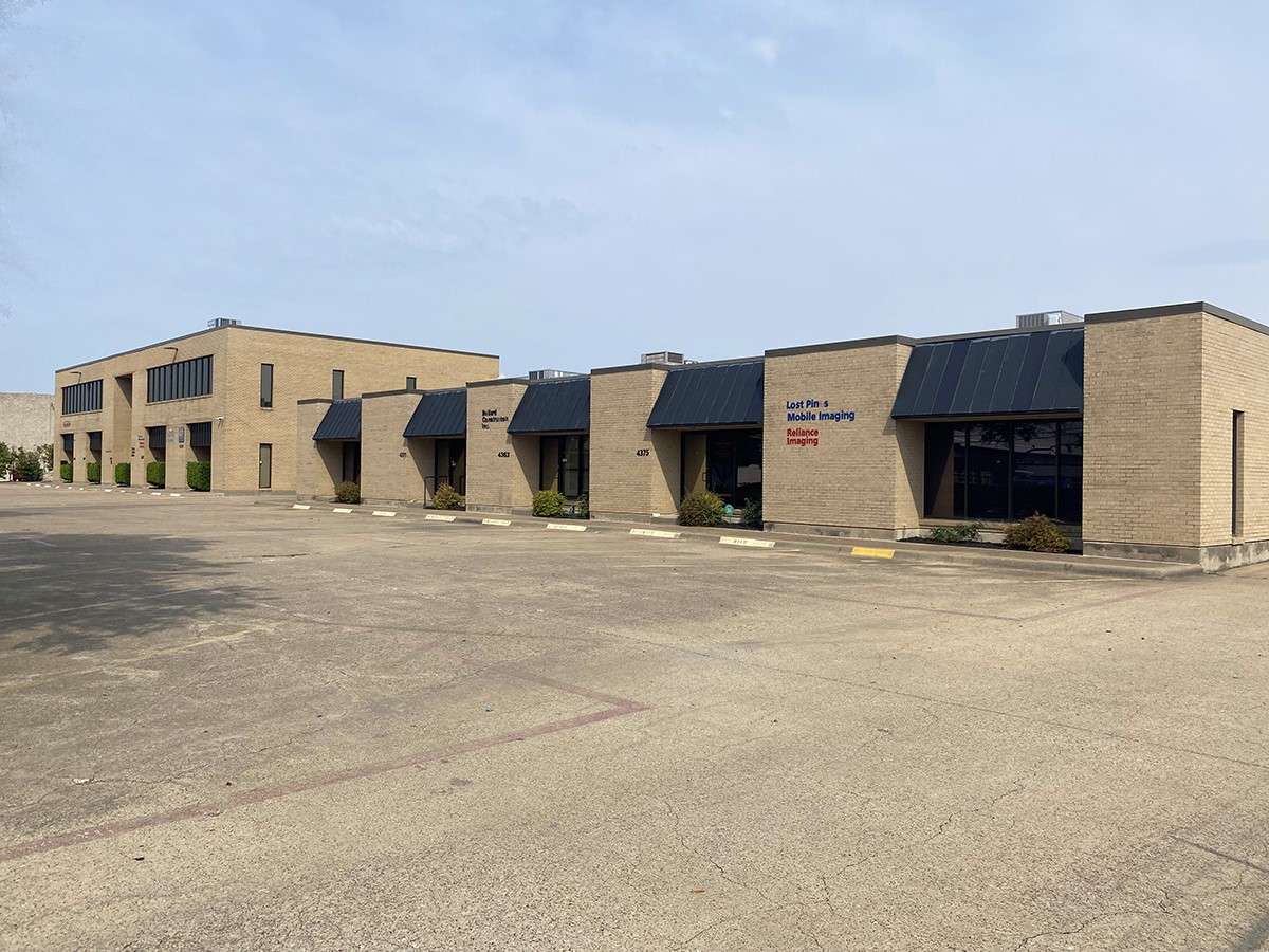 4341 Lindbergh Drive Addison TX 75001