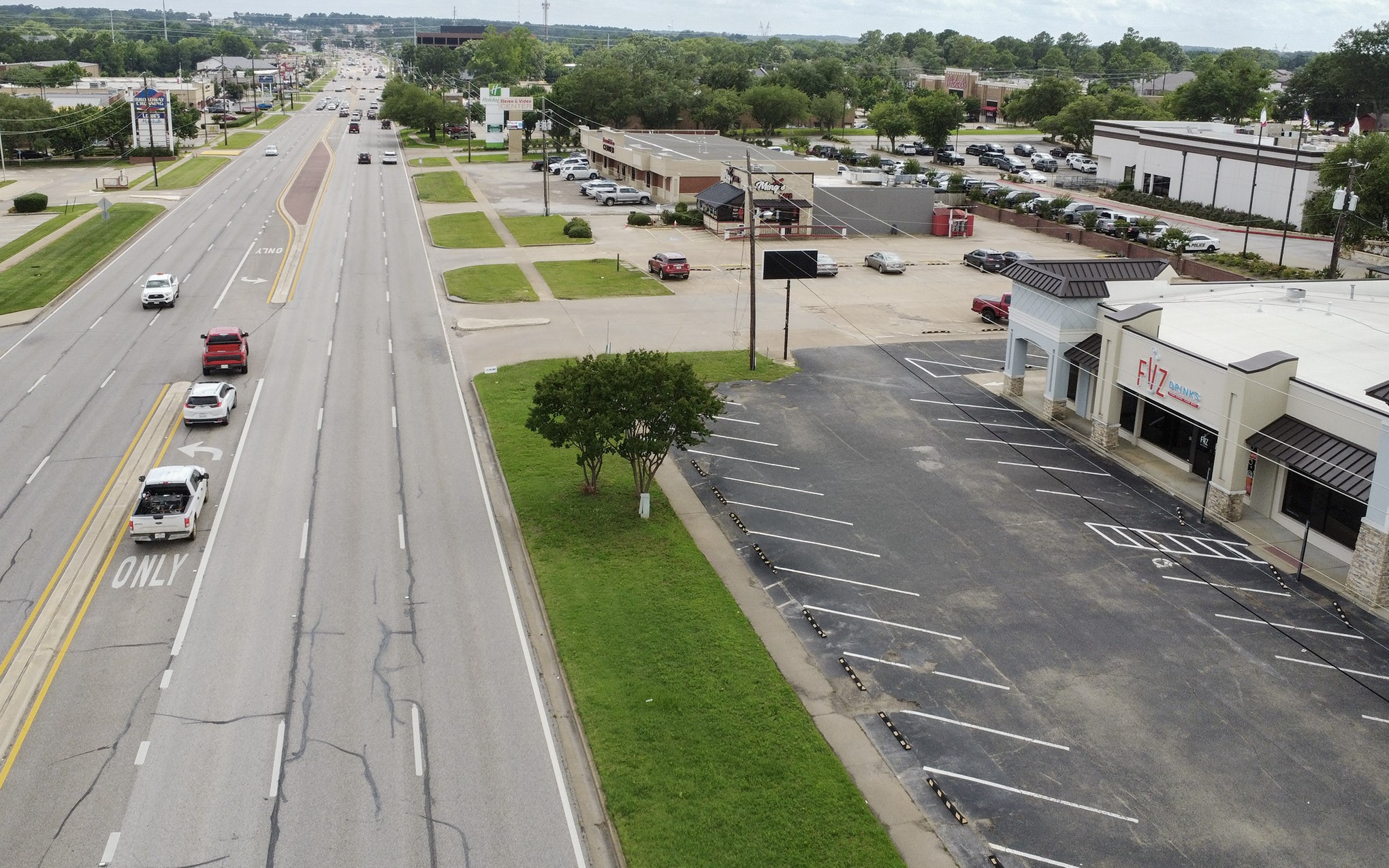 5627 S Broadway Avenue Tyler TX 75703