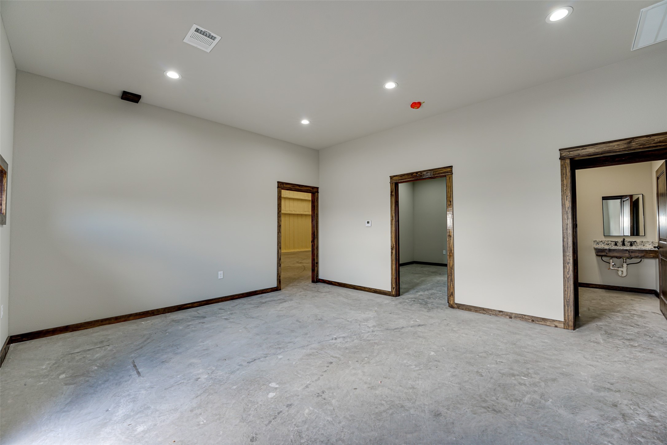 2667-E S Us Highway 69 Greenville TX 75402
