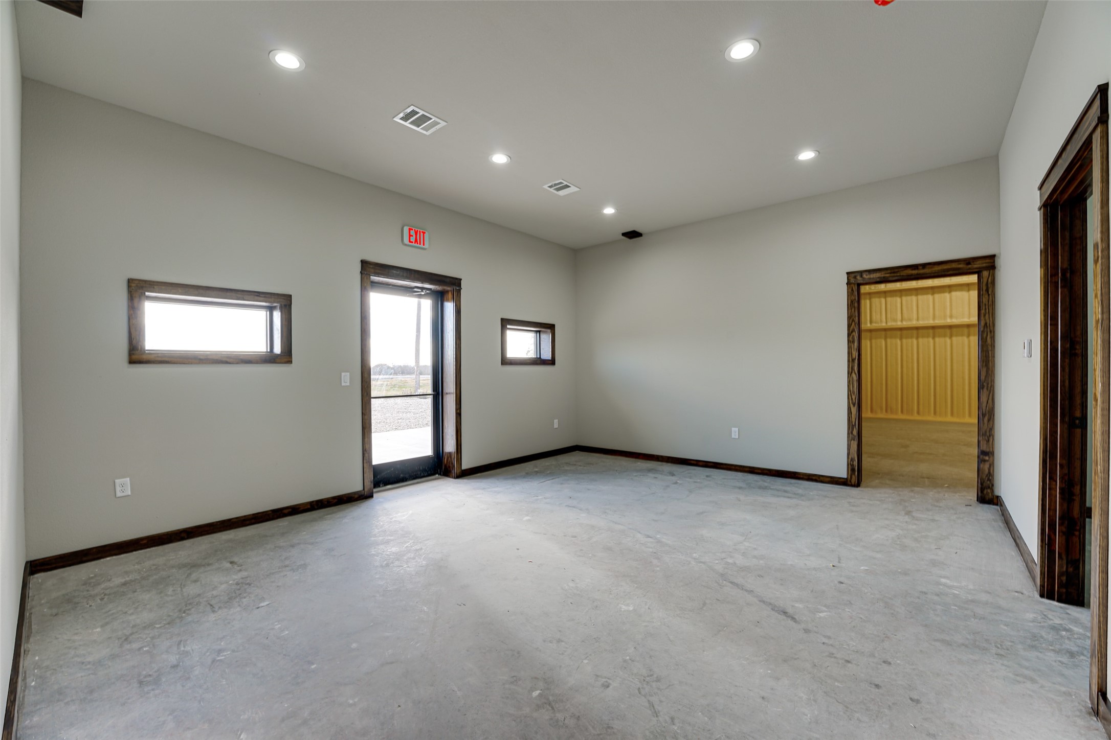2667-E S Us Highway 69 Greenville TX 75402