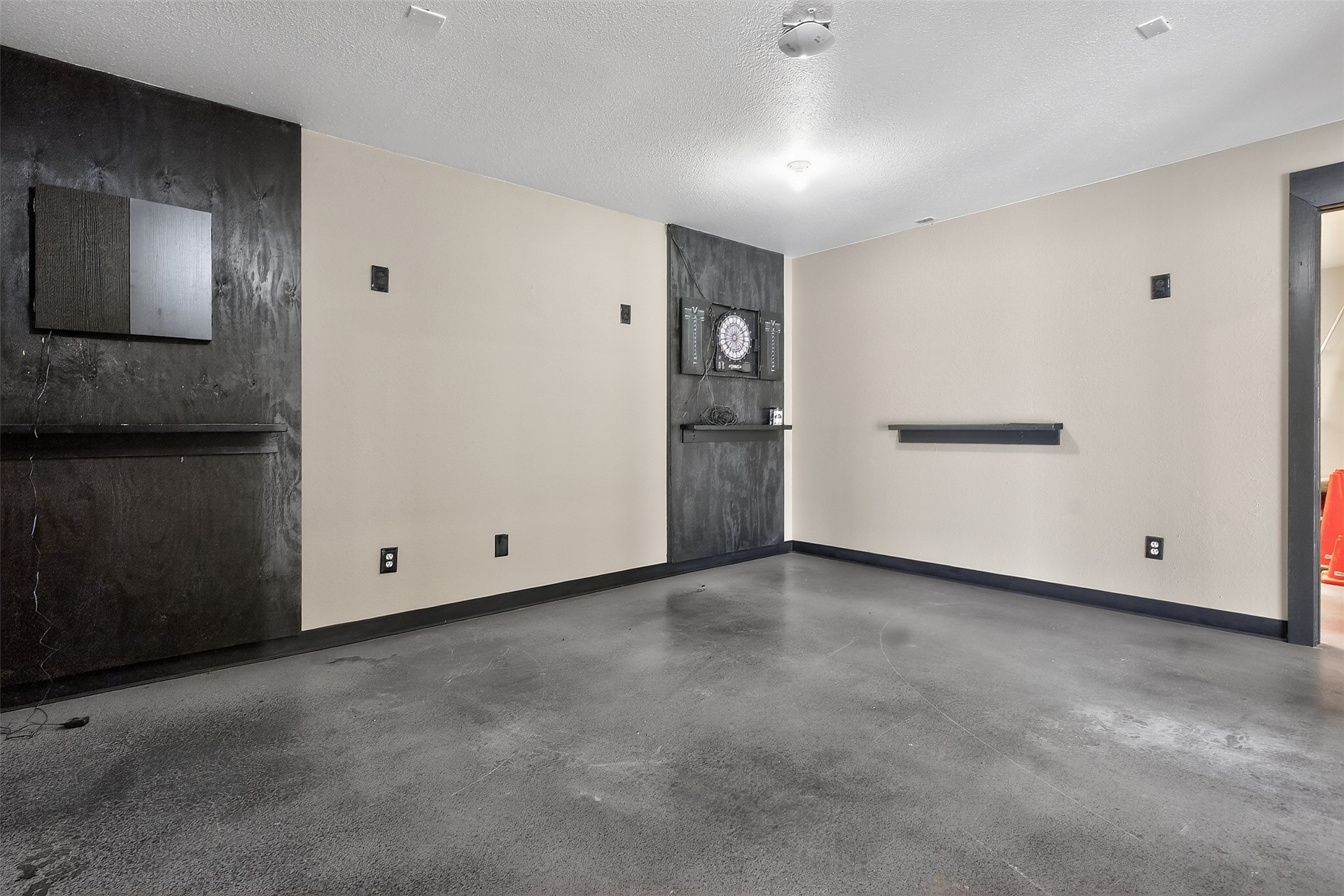 2795 Wilshire Boulevard Burleson TX 76028