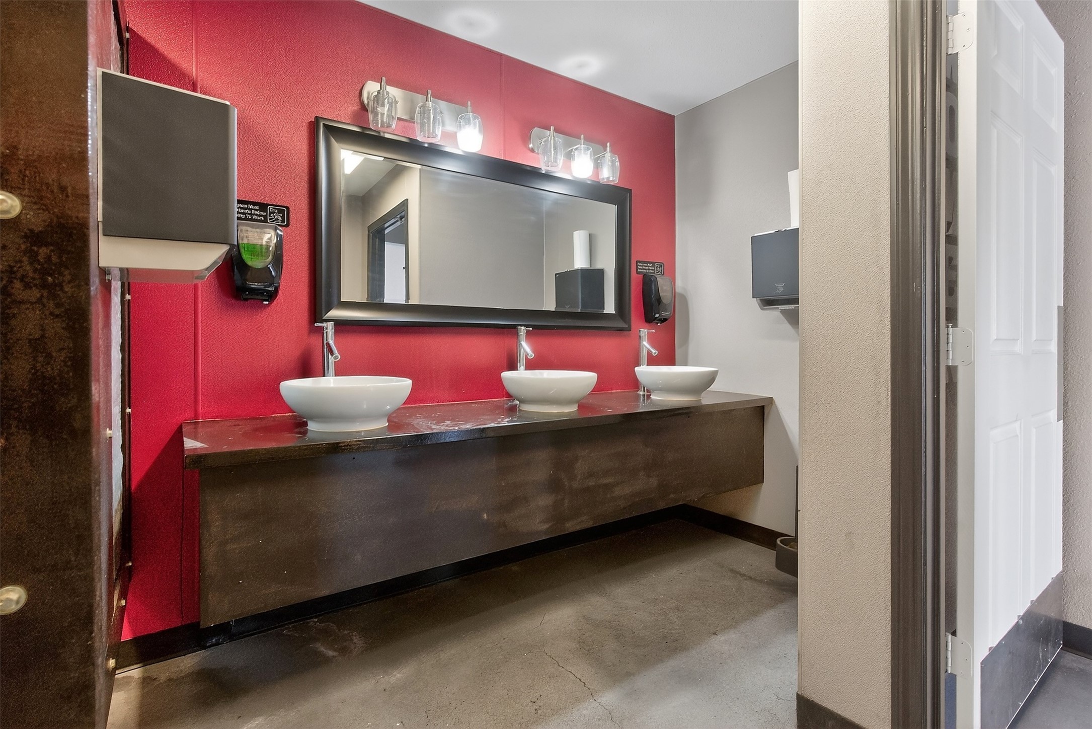 2795 Wilshire Boulevard Burleson TX 76028