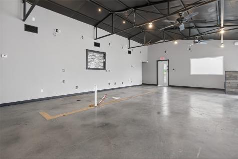 2795 Wilshire Boulevard Burleson TX 76028