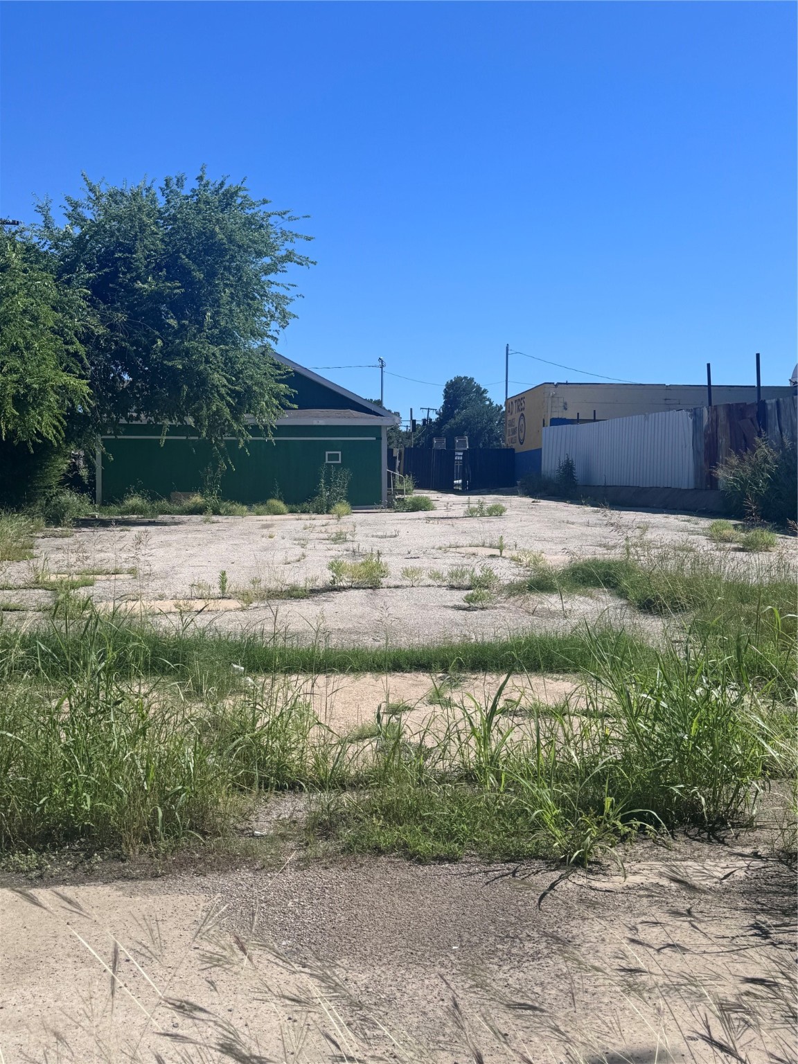 5025 E Lancaster Avenue Fort Worth TX 76103