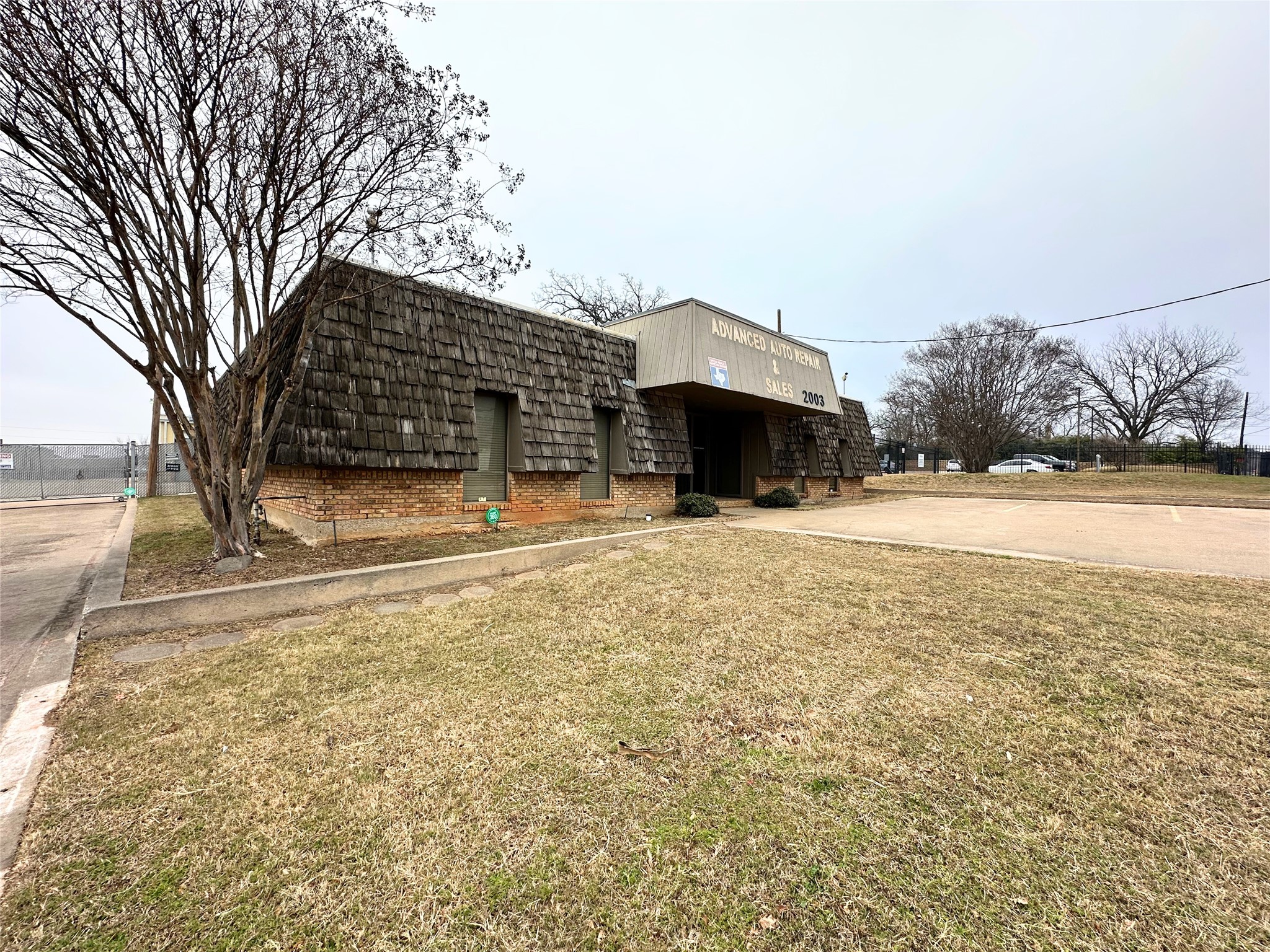 2003 W Arkansas Lane Pantego TX 76013