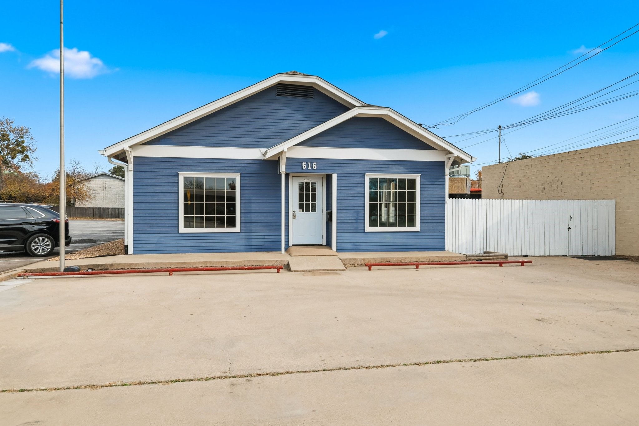 516 N Locust Street Denton TX 76201
