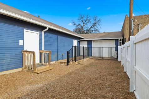 516 N Locust Street Denton TX 76201