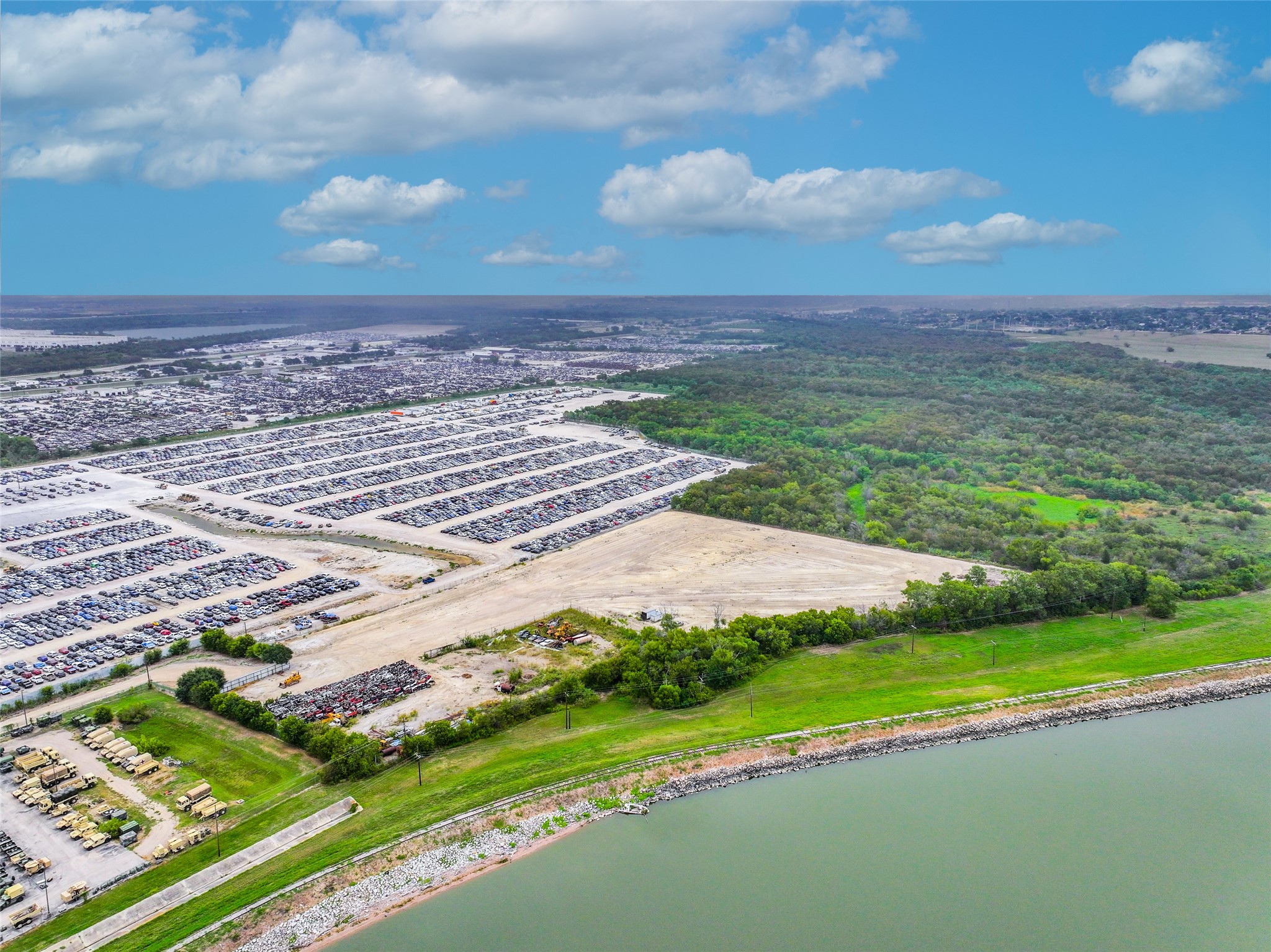 513 Idlewild Road Grand Prairie TX 75051