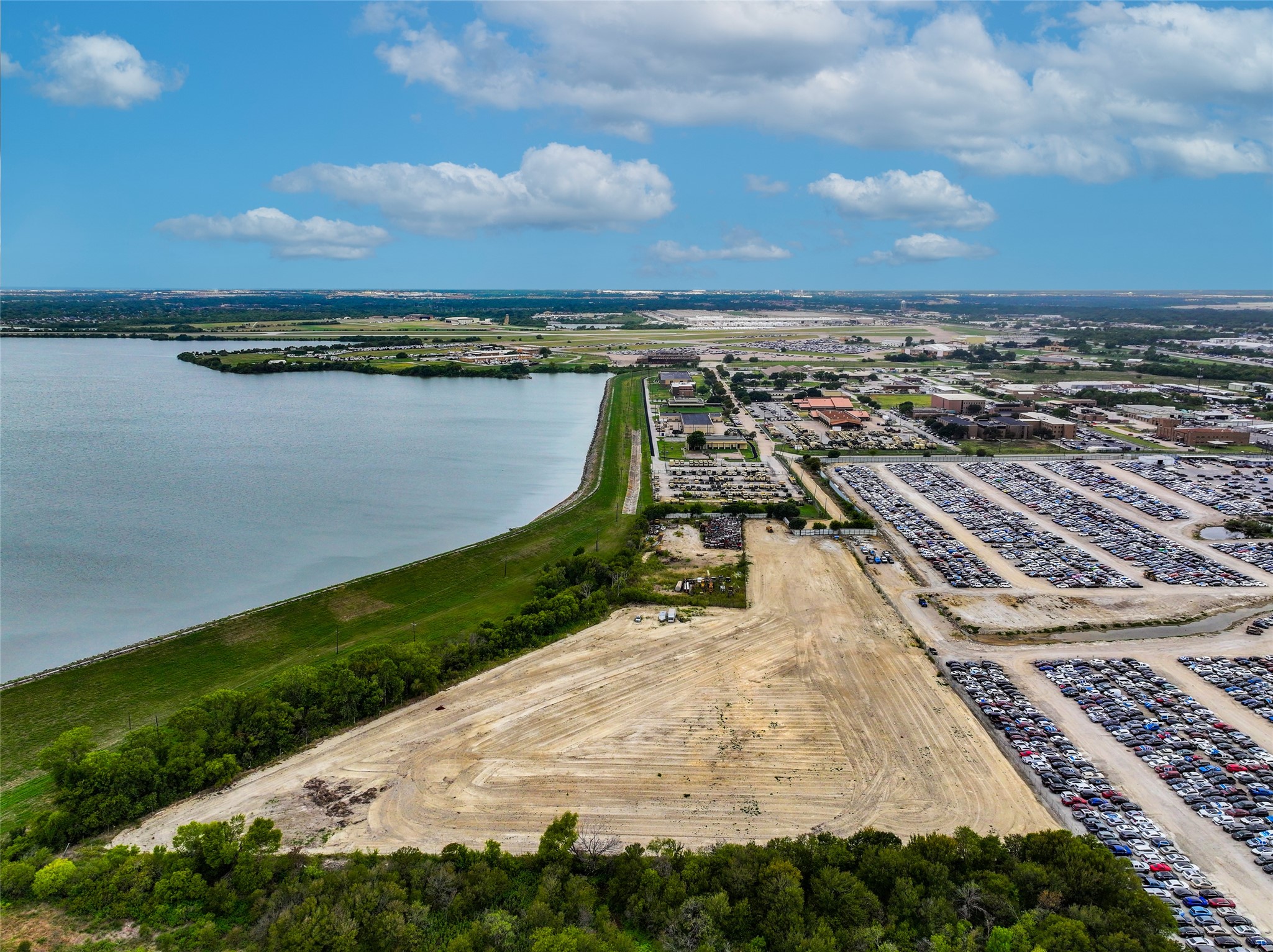 513 Idlewild Road Grand Prairie TX 75051