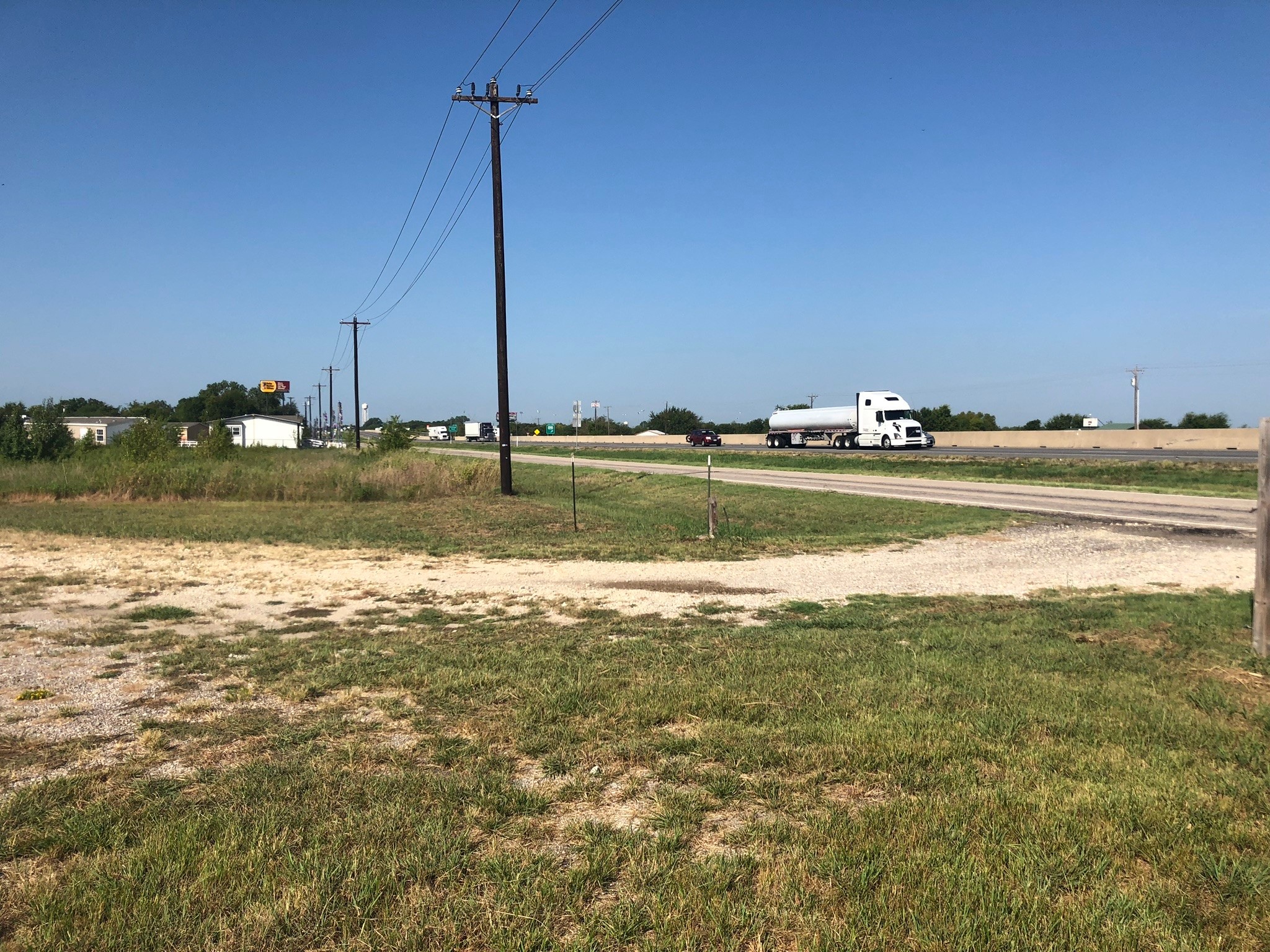 4935 E Interstate 30 W Caddo Mills TX 75135