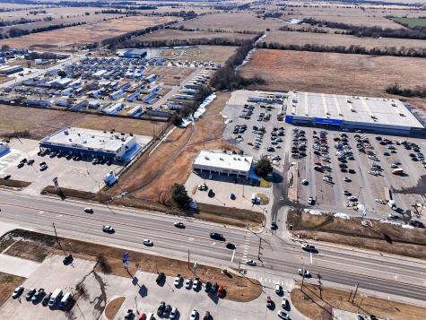 2009 N State Highway 121 Bonham TX 75418