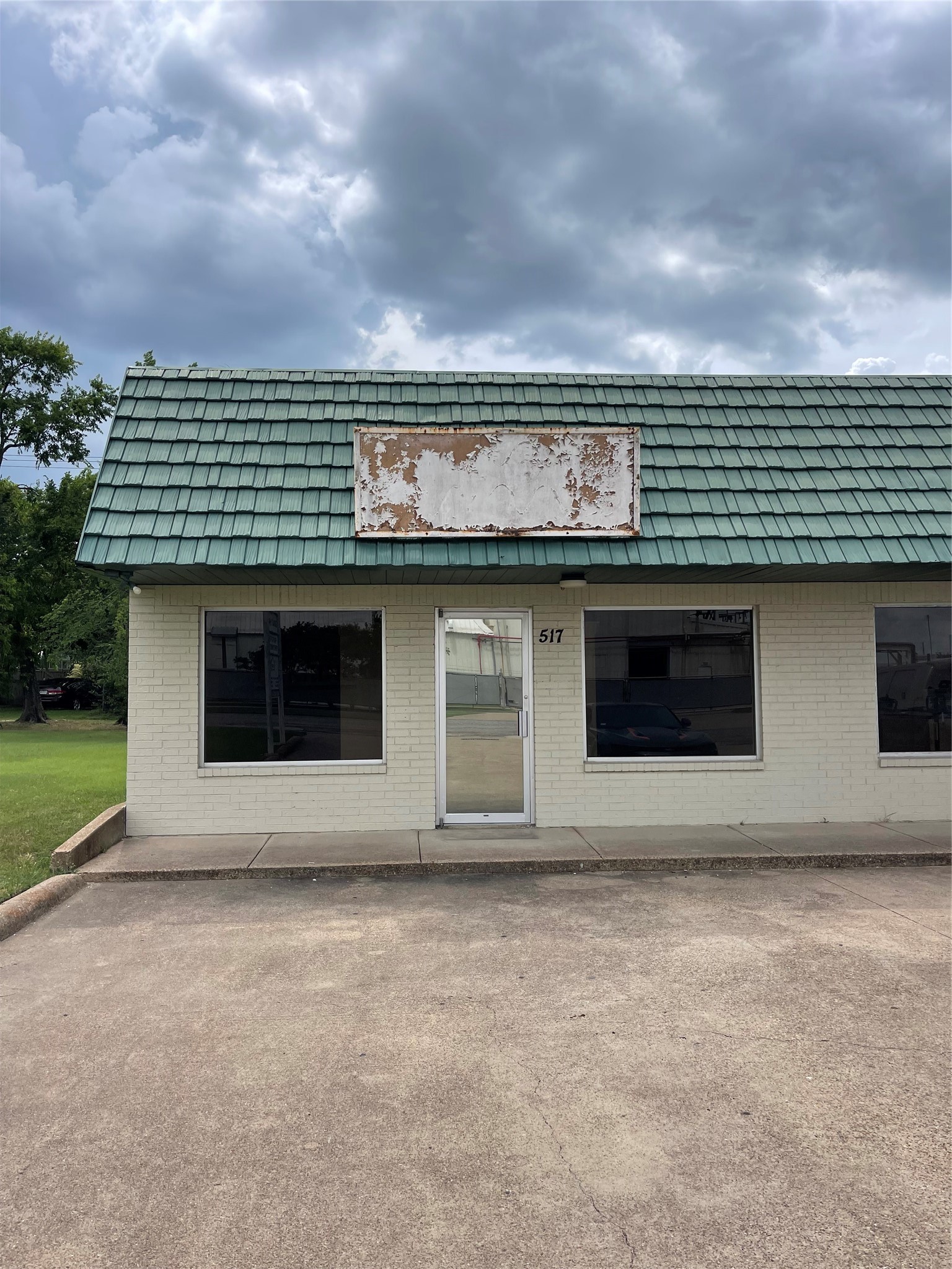 517 N 9th Street Midlothian TX 76065