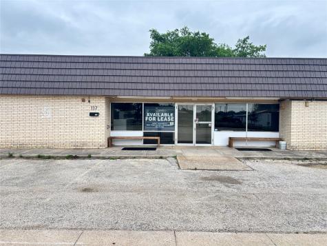 125 S Texas Street Crowley TX 76036