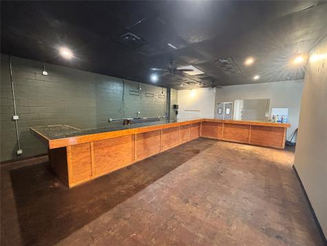 125 S Texas Street Crowley TX 76036