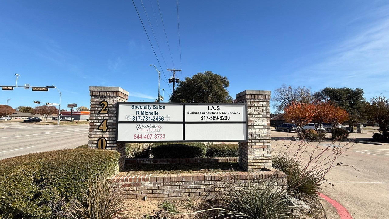 240 Harwood Road Bedford TX 76021