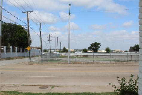 427 S Summit Avenue Fort Worth TX 76104