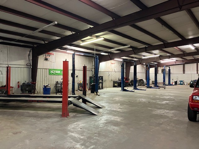 1510 Washington Commerce TX 75428