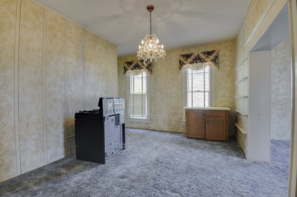 609 Ferris Avenue Waxahachie TX 75165