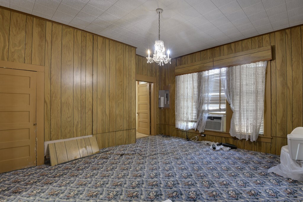 609 Ferris Avenue Waxahachie TX 75165