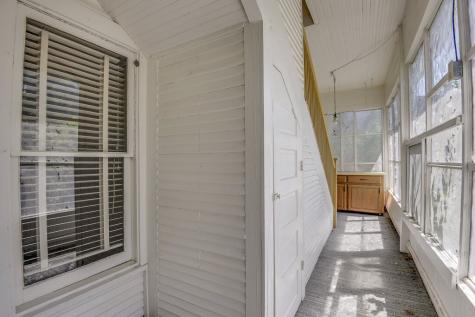 609 Ferris Avenue Waxahachie TX 75165