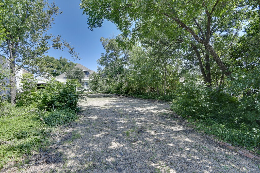 609 Ferris Avenue Waxahachie TX 75165