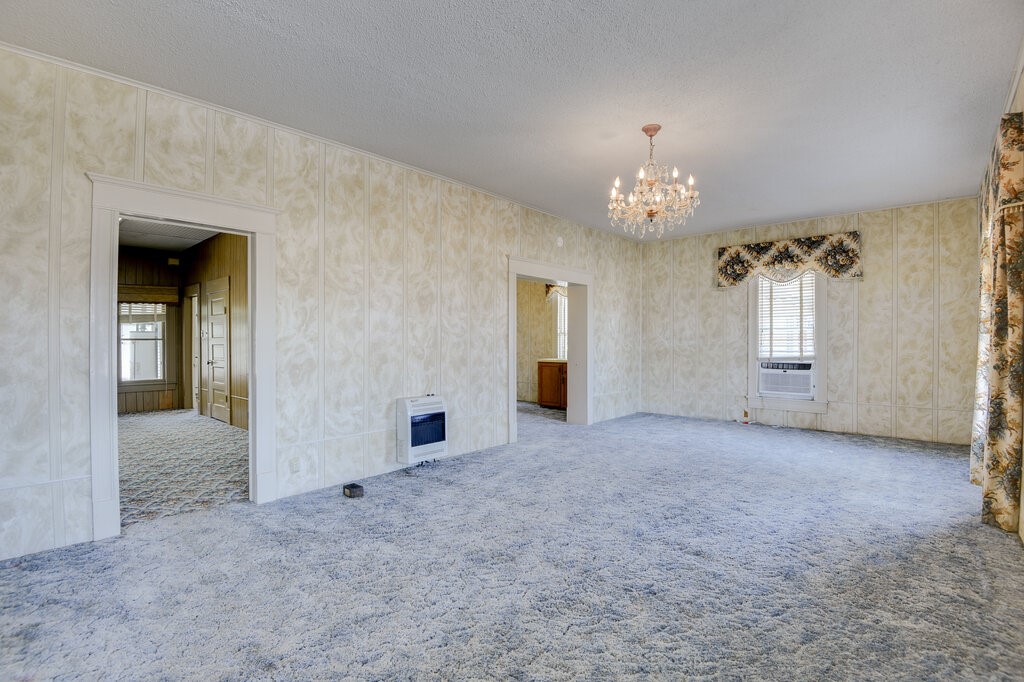 609 Ferris Avenue Waxahachie TX 75165