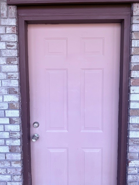 350 Oaks Trail Garland TX 75043