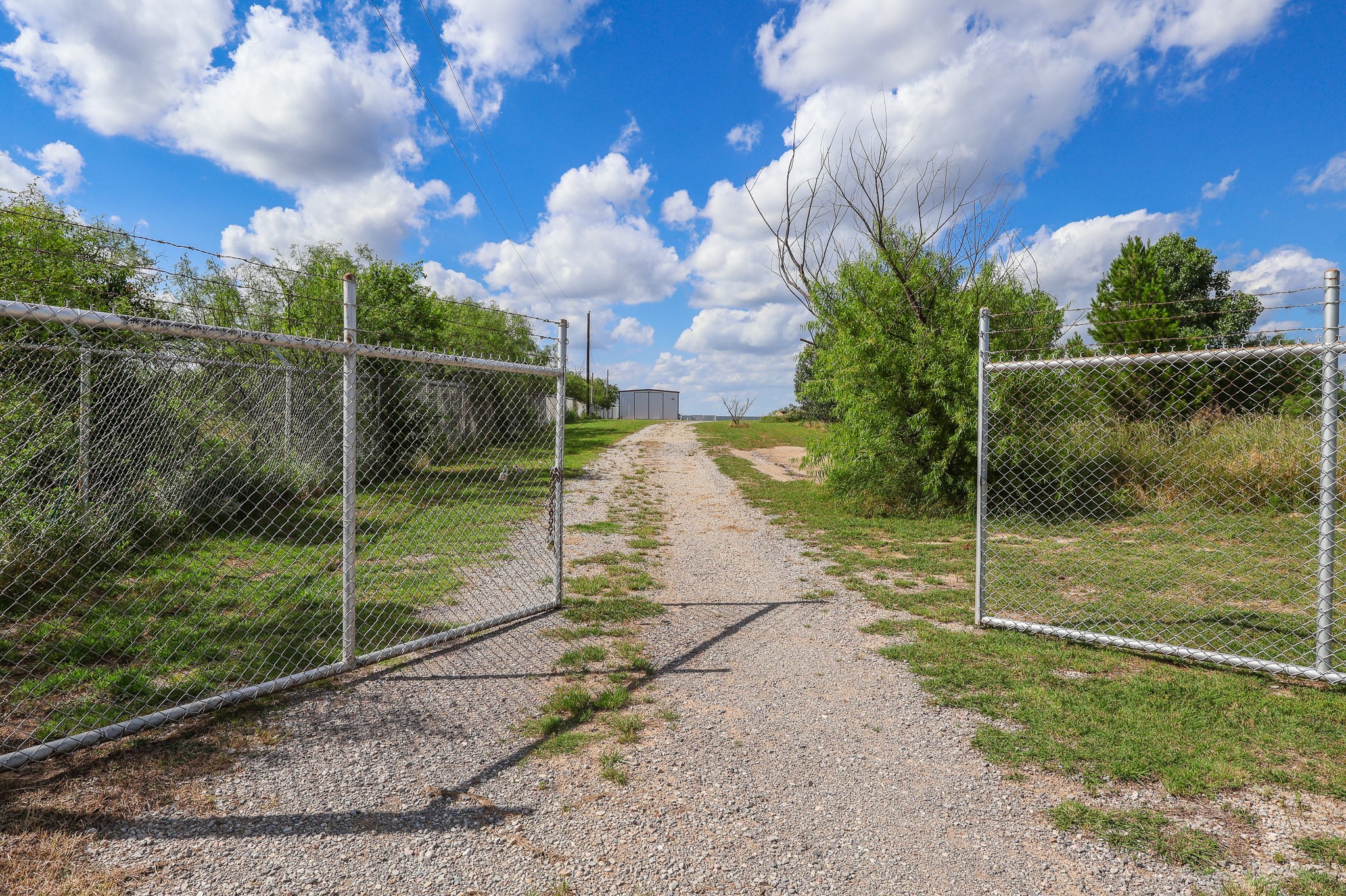 284 And 288 W Jentsch Road Wichita Falls TX 76310