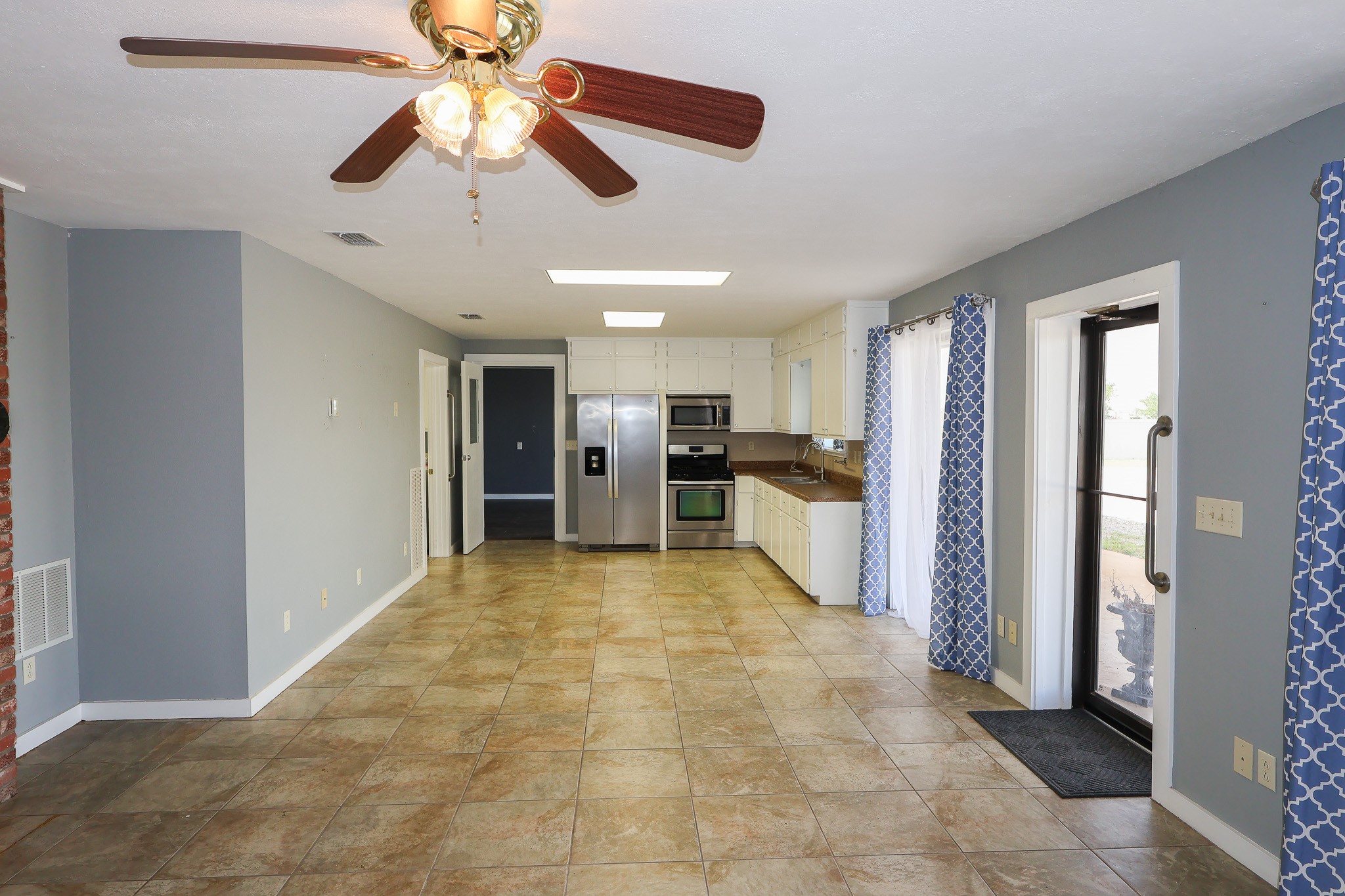 284 And 288 W Jentsch Road Wichita Falls TX 76310