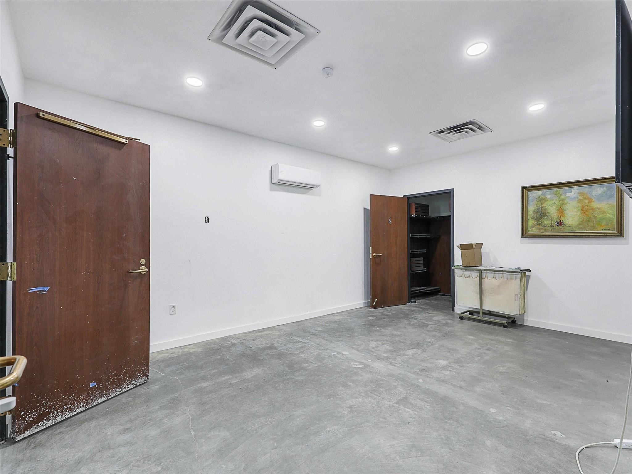 1331 Memorial Drive Denison TX 75020