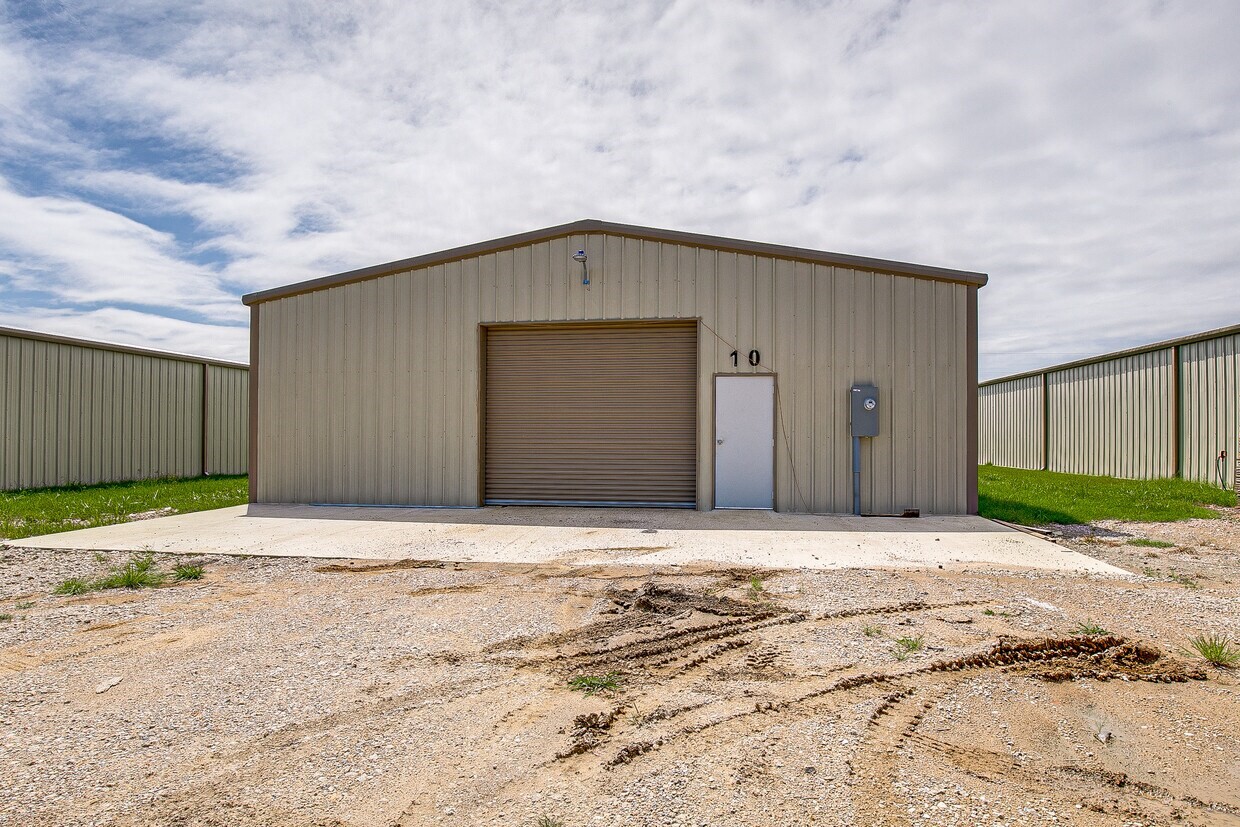 8723 Fm 2728 Terrell TX 75161