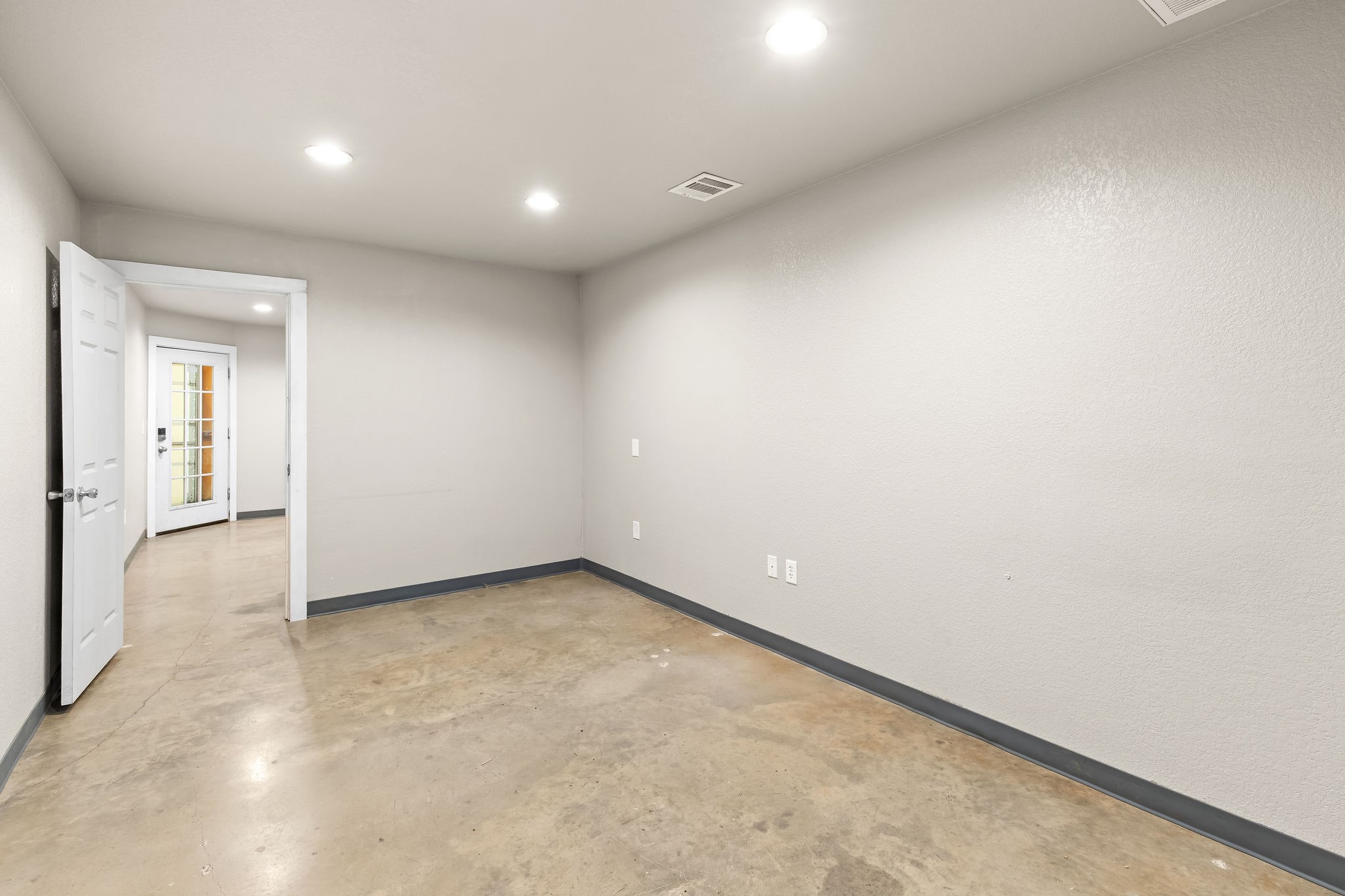 2601 S Highway 287 Decatur TX 76234