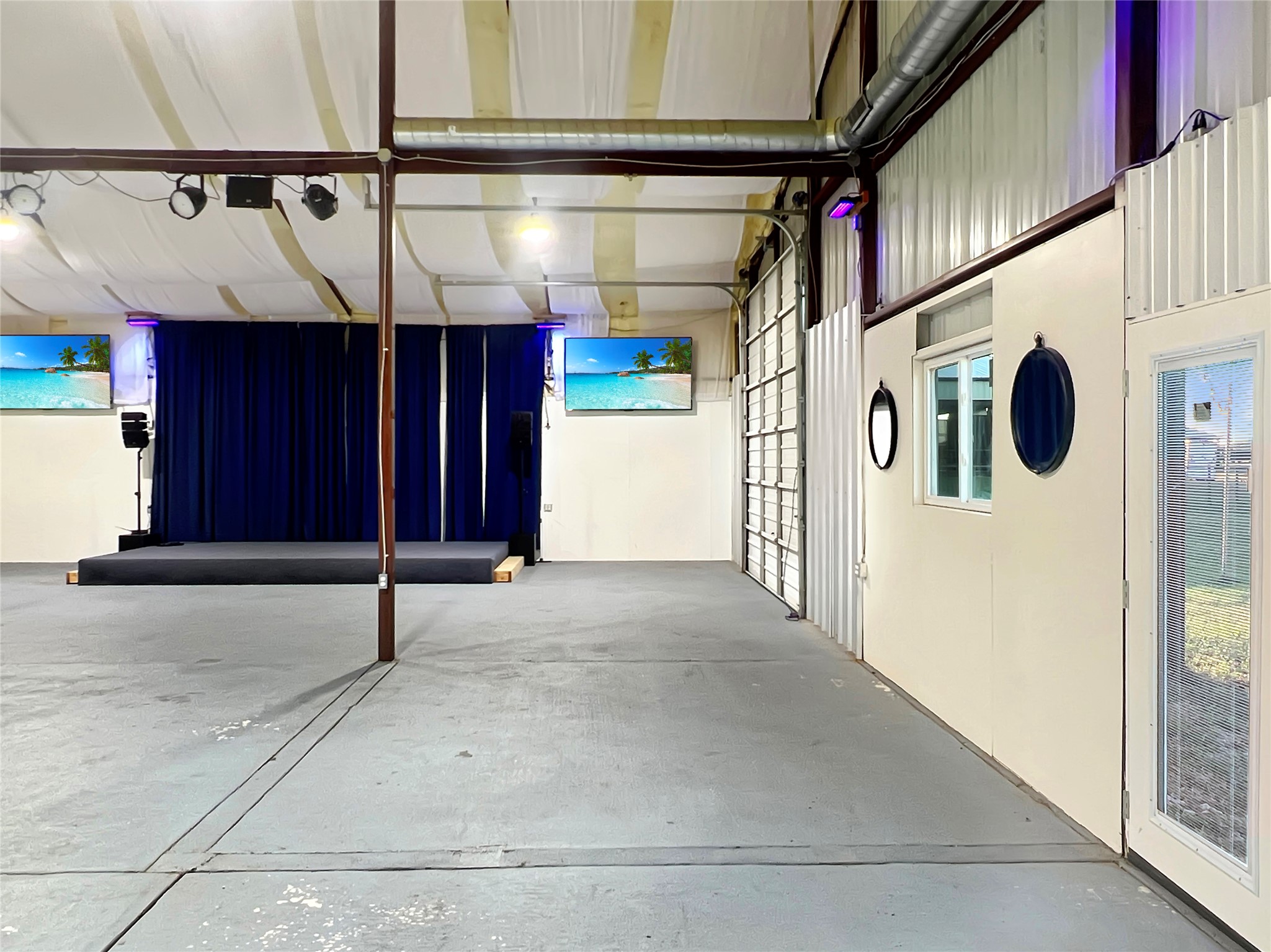 1277 B Gunter Road Whitesboro TX 76273