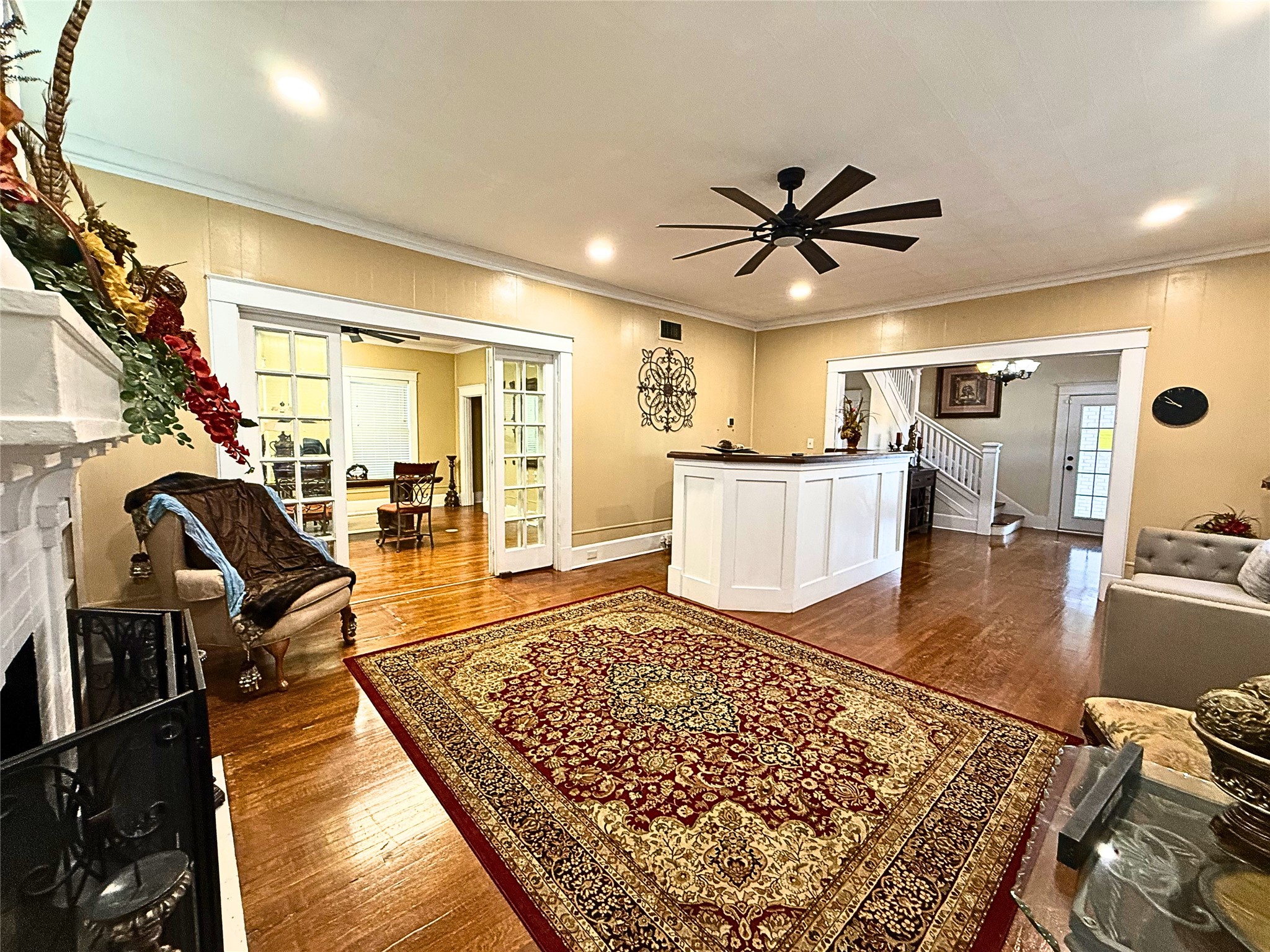 806 W 7th Avenue Corsicana TX 75110