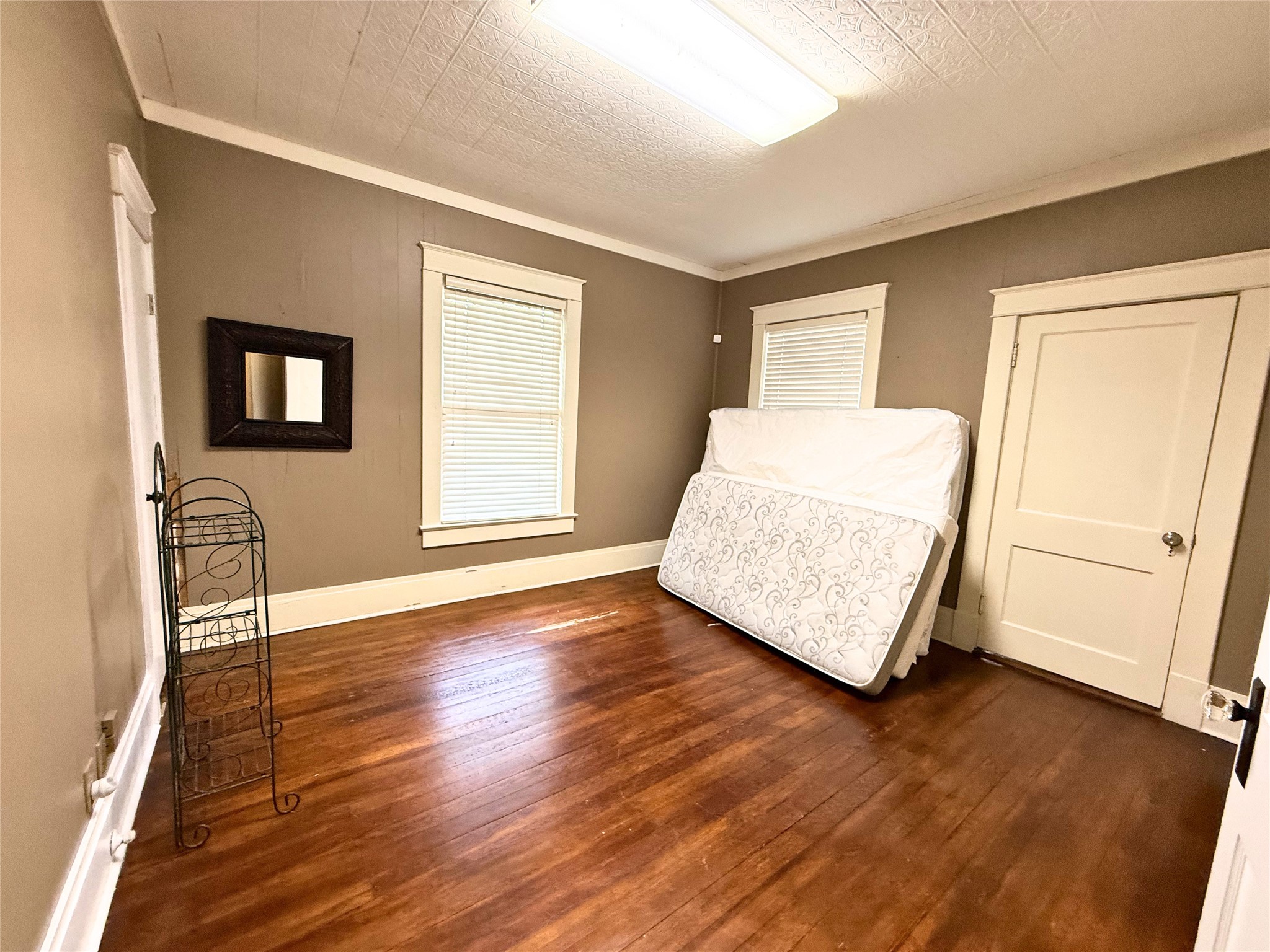 806 W 7th Avenue Corsicana TX 75110