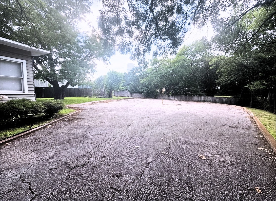806 W 7th Avenue Corsicana TX 75110
