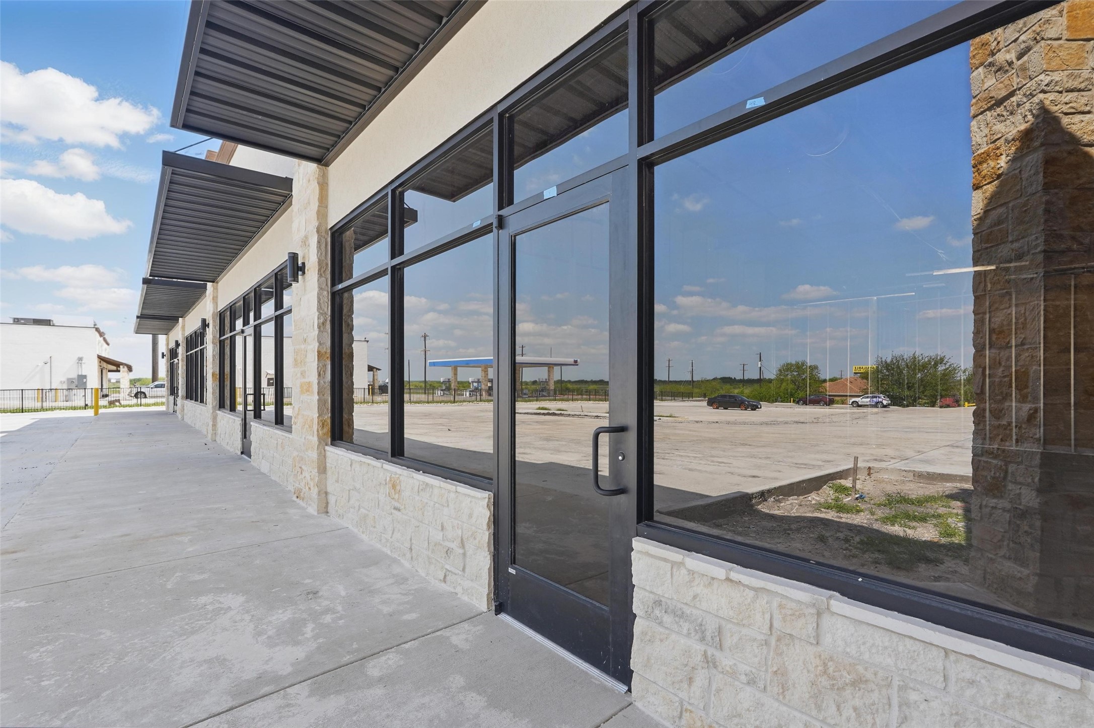 16383 Fm-548 Forney TX 75126