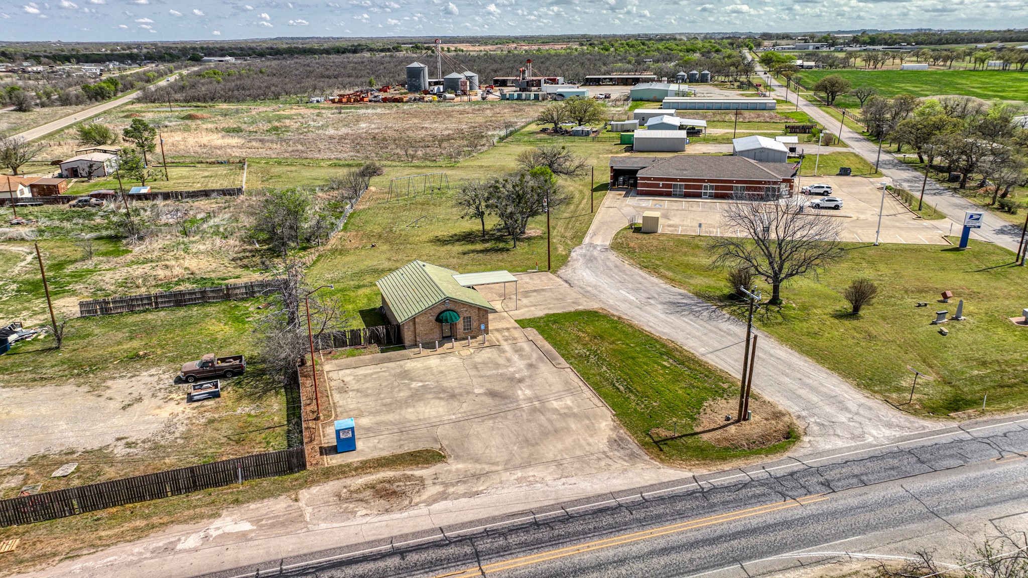 107 Fannin Street Millsap TX 76066