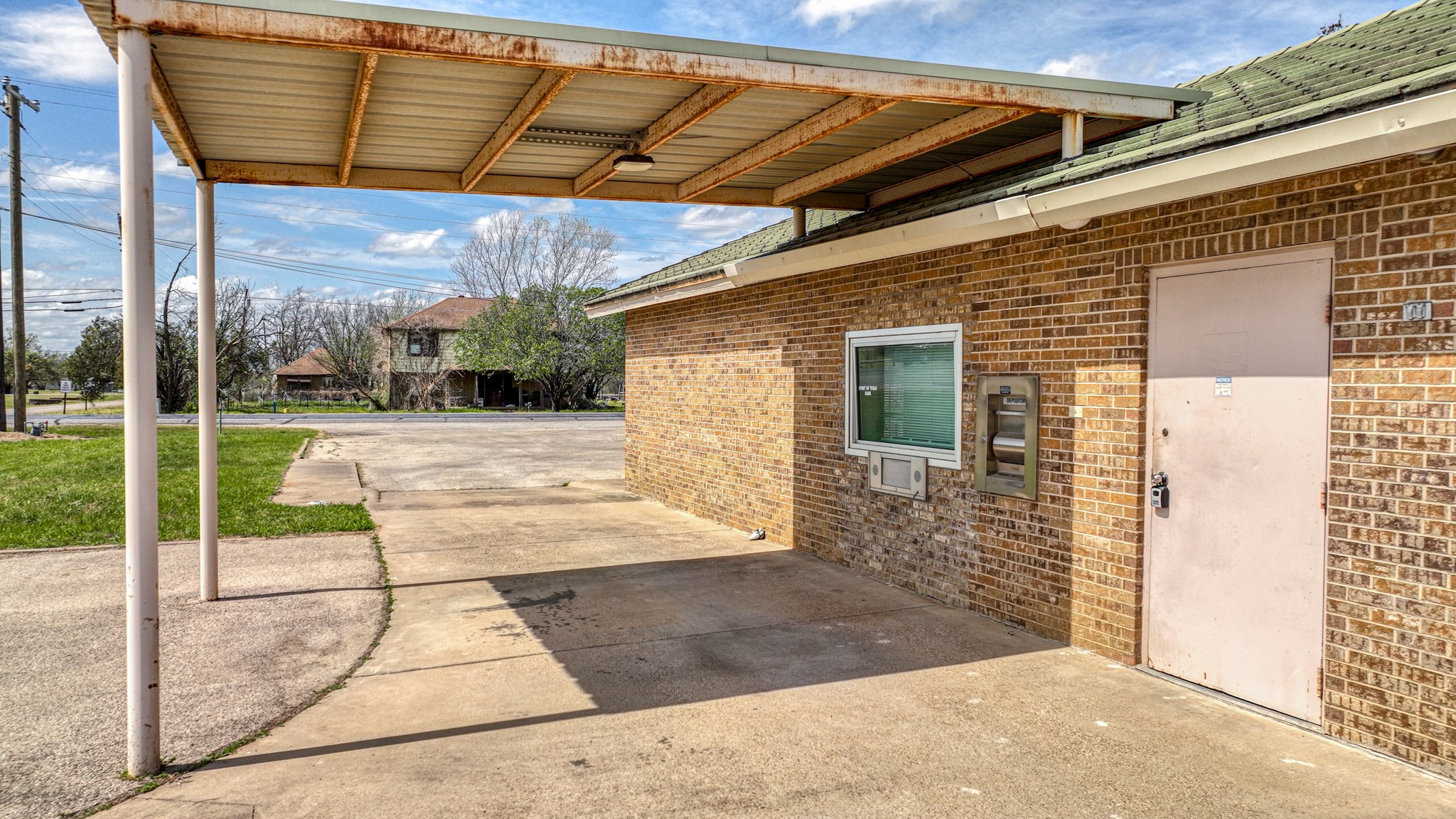 107 Fannin Street Millsap TX 76066