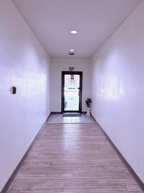 350 Oaks Trail Garland TX 75043