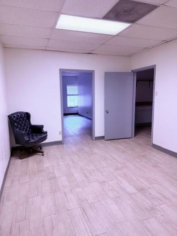 350 Oaks Trail Garland TX 75043