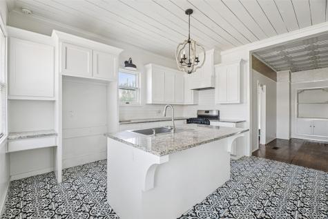 103 S Baker Street Ferris TX 75125
