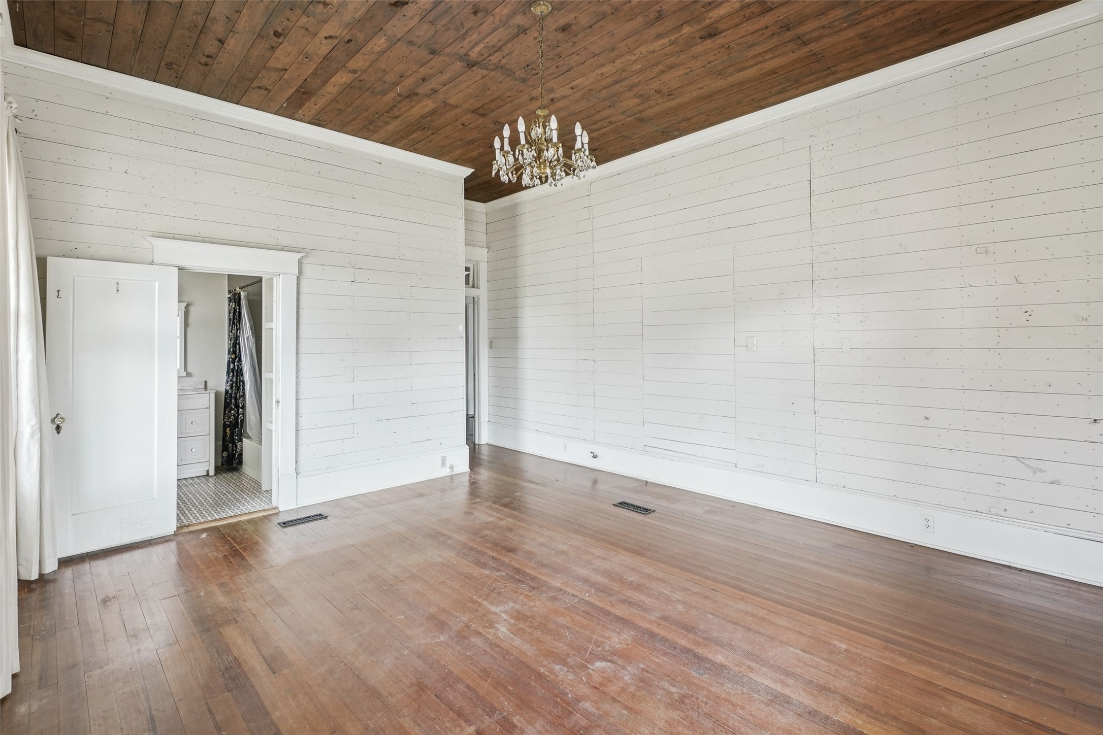 103 S Baker Street Ferris TX 75125