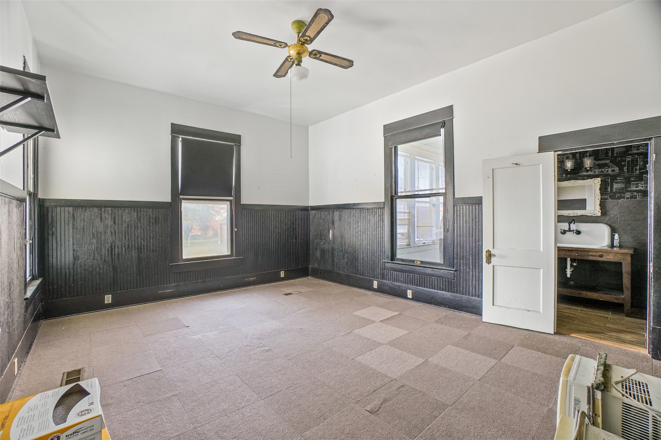 103 S Baker Street Ferris TX 75125