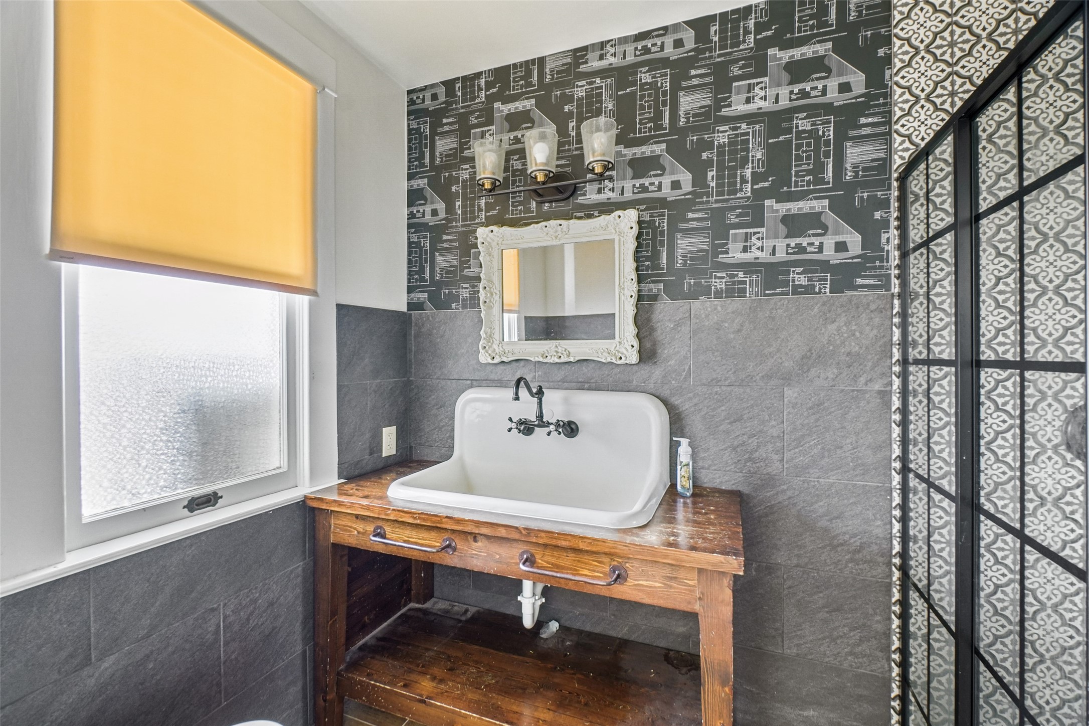 103 S Baker Street Ferris TX 75125