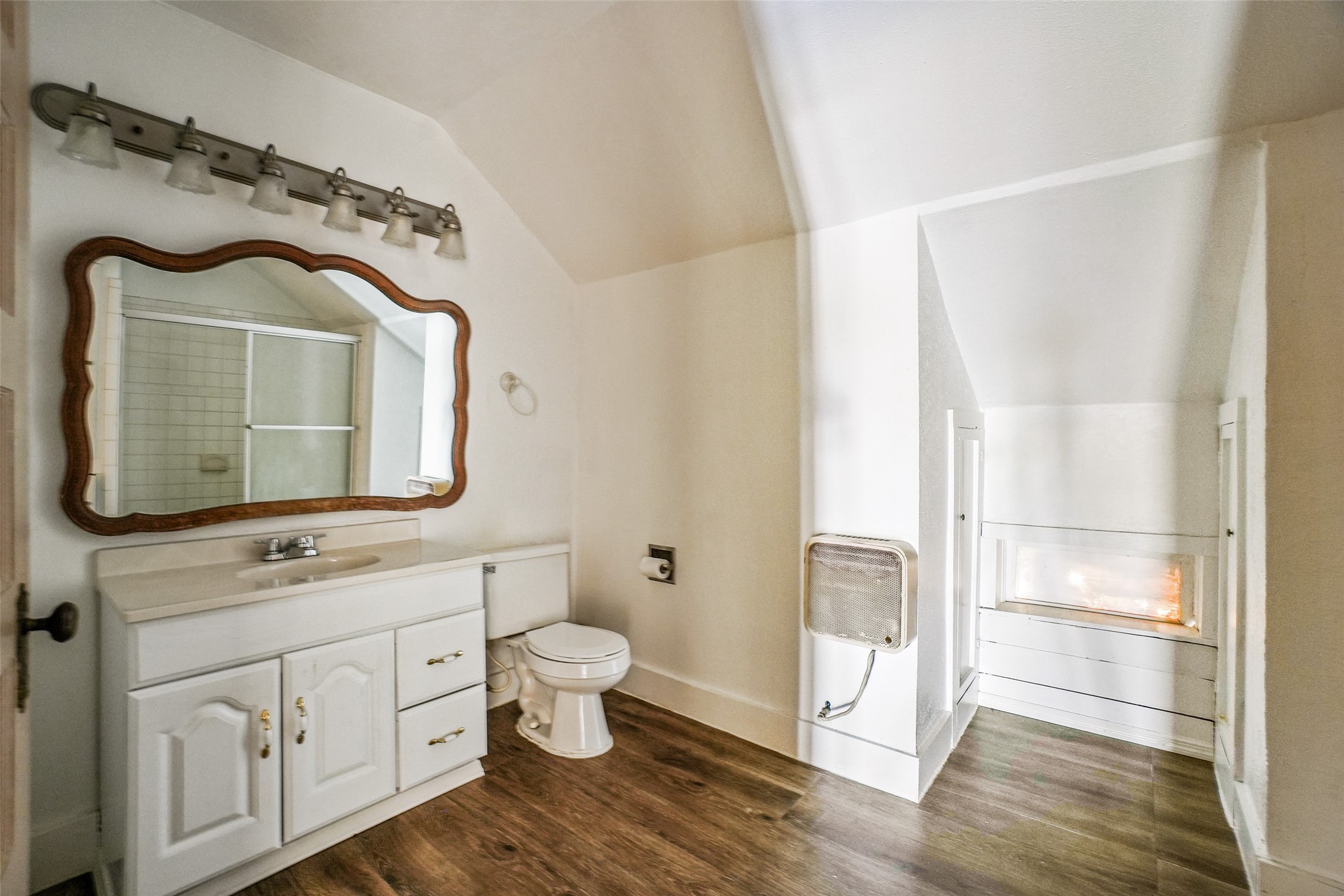 103 S Baker Street Ferris TX 75125