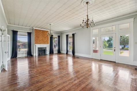 103 S Baker Street Ferris TX 75125